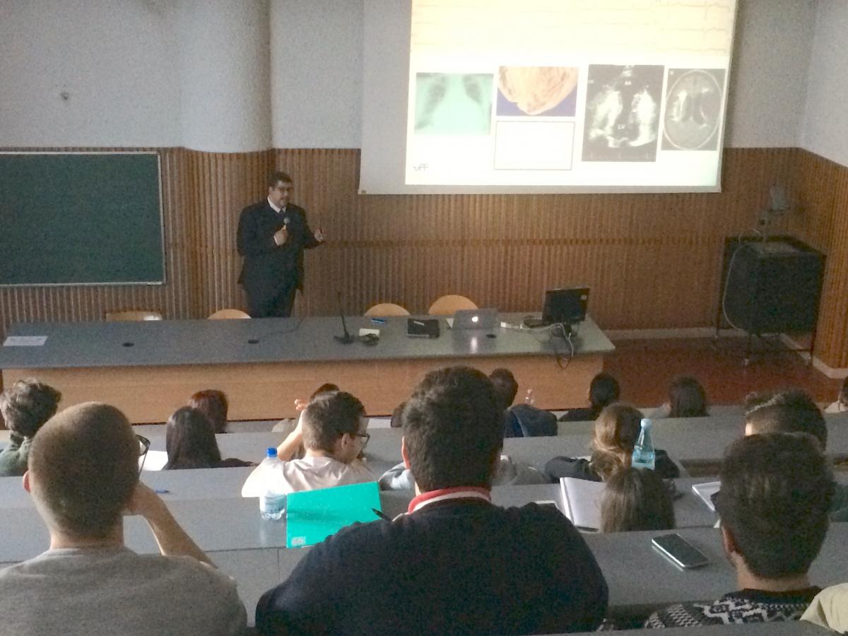 Aula do Professor Claudio Tinoco Mesquita para alunos de graduação de medicina na Universitá Degli Studi di Brescia em 10 de janeiro de 2016.